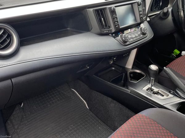 Toyota RAV4 SUV, Petrol Hybrid, 2018, Red