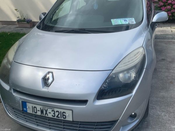 Renault Grand Scenic MPV, Diesel, 2010, Silver