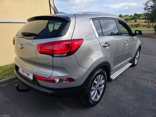 Kia Sportage SUV, Diesel, 2014, Silver