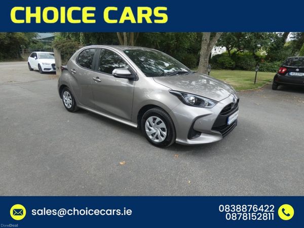 Toyota Yaris Hatchback, Petrol Hybrid, 2021, Grey