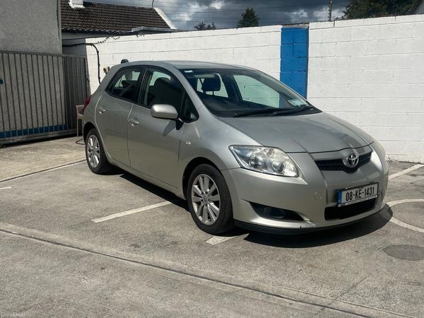 Toyota Auris Hatchback, Petrol, 2008, Silver