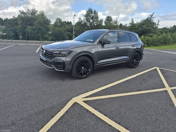 Volkswagen Touareg SUV, Diesel, 2020, Grey