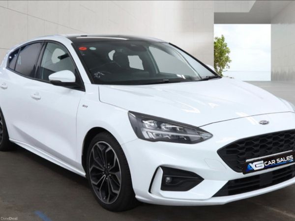 Ford Focus Hatchback, Diesel, 2022, White