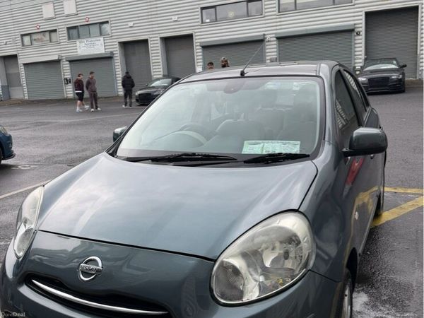 Nissan Micra Hatchback, Petrol, 2013, Grey