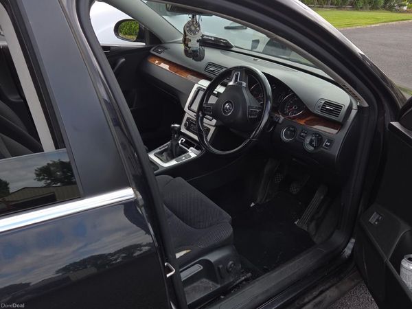Volkswagen Passat Estate, Diesel, 2010, Black