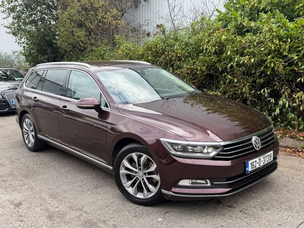 Volkswagen Passat Estate, Petrol, 2016, Red