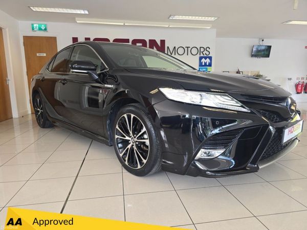Toyota Camry Saloon, Petrol Hybrid, 2019, Black