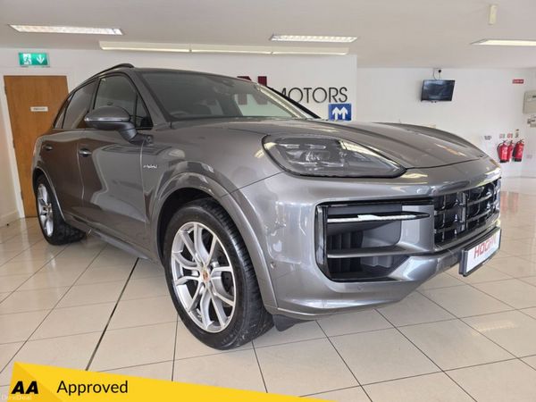 Porsche Cayenne SUV, Petrol Plug-in Hybrid, 2025, Grey