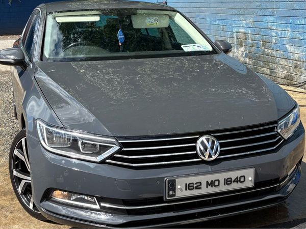 Volkswagen Passat Saloon, Diesel, 2016, Grey