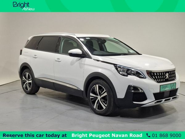 Peugeot 5008 MPV, Diesel, 2020, White