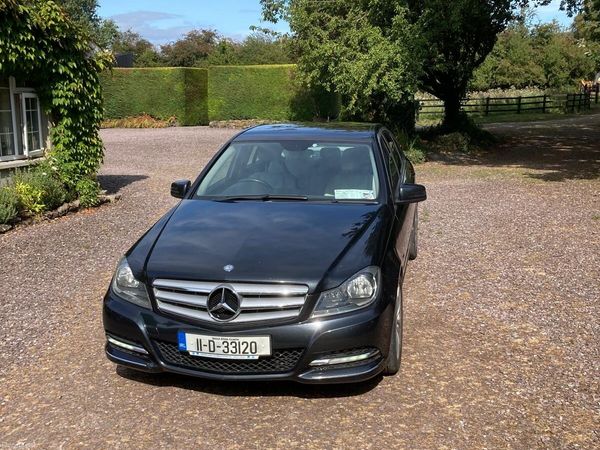 Mercedes-Benz C-Class Saloon, Diesel, 2011, Black