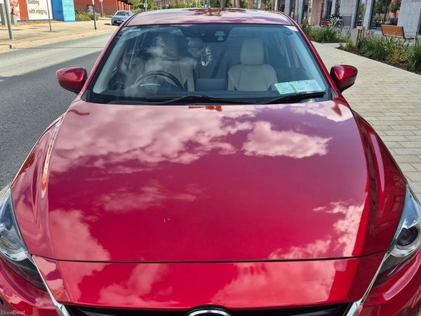 Mazda Mazda3 Hatchback, Diesel, 2016, Red