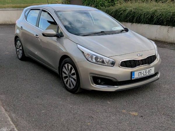 Kia Ceed Hatchback, Diesel, 2017, Grey