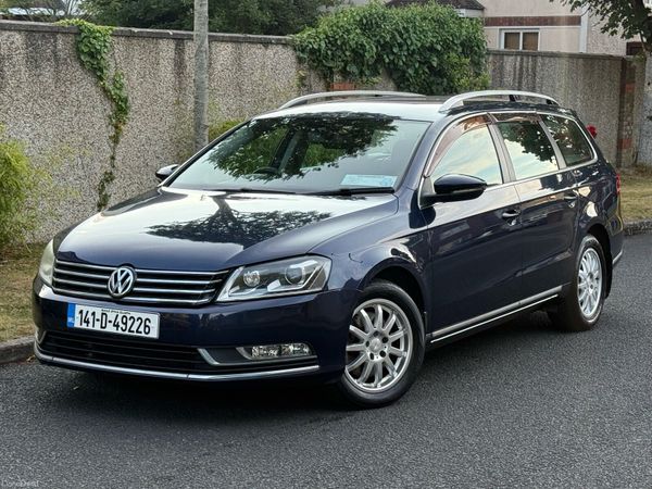 Volkswagen Passat Estate, Petrol, 2014, Blue