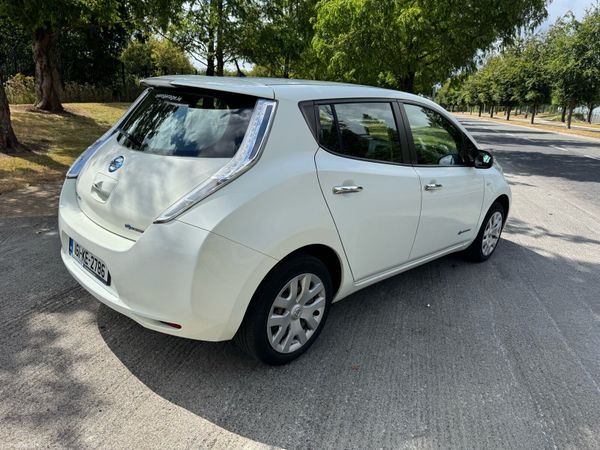 Nissan Leaf Hatchback, Electric, 2016, White