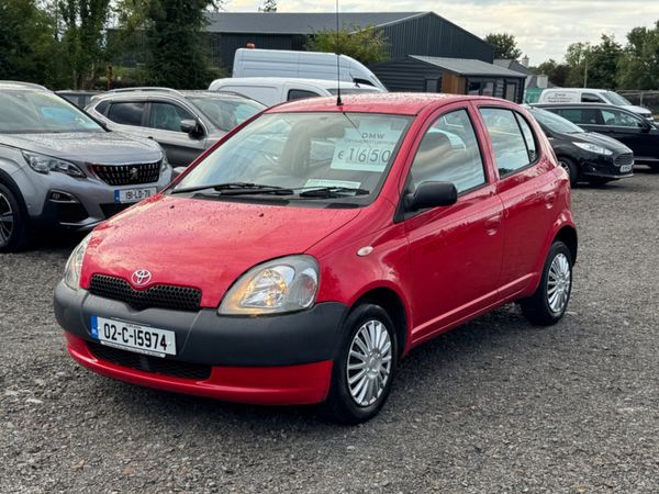 Toyota Yaris Hatchback, Petrol, 2002, Red