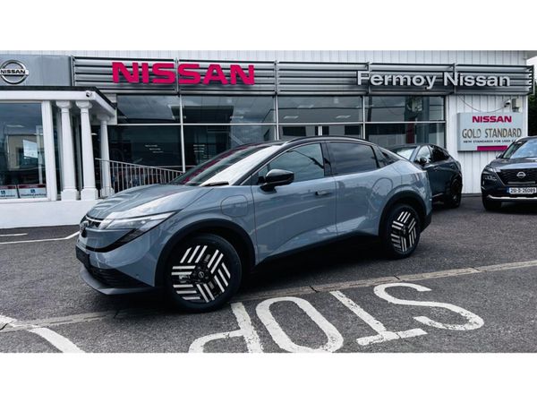 Nissan Leaf Hatchback, Electric, 2026, Grey