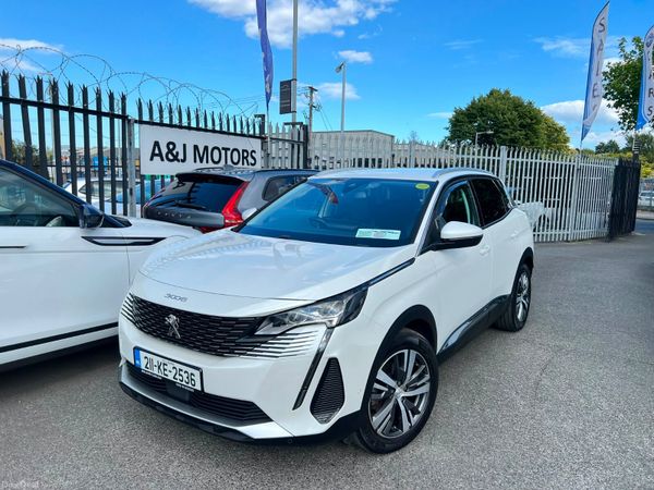 Peugeot 3008 MPV, Petrol, 2021, White