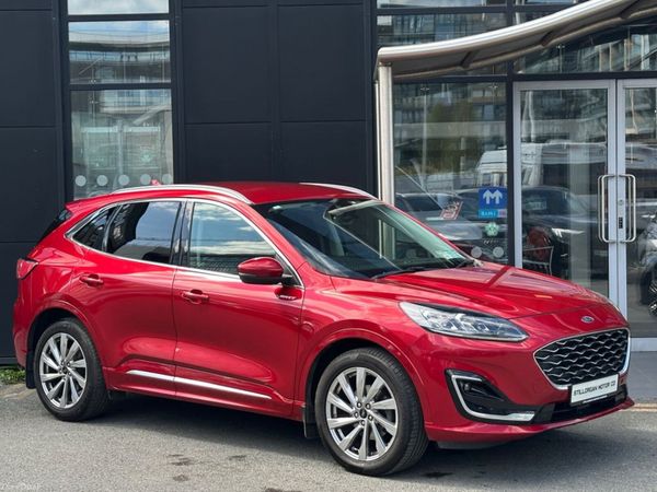 Ford Kuga MPV, Diesel, 2021, Red