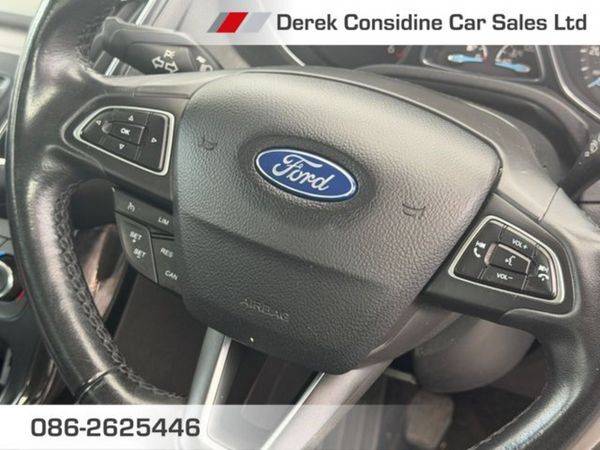 Ford Focus Hatchback, Diesel, 2015, White