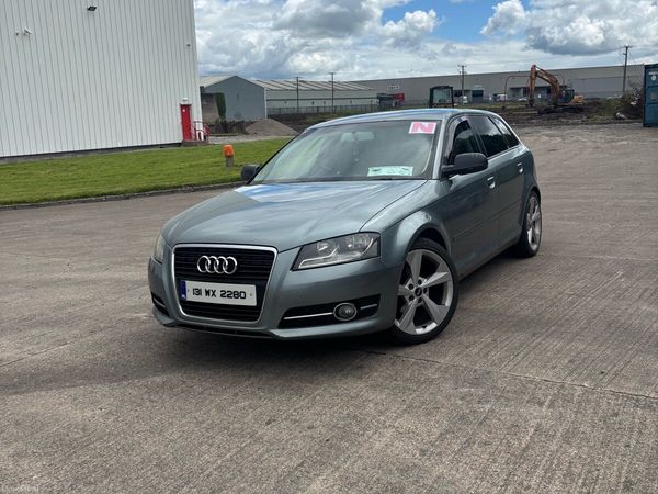 Audi A3 Hatchback, Diesel, 2013, Grey