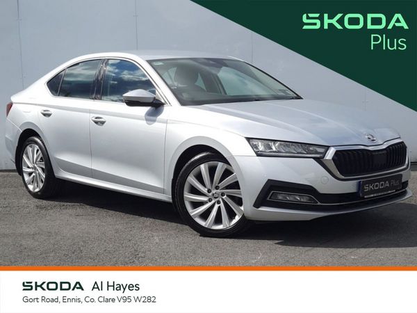Skoda Octavia Saloon, Diesel, 2023, Grey
