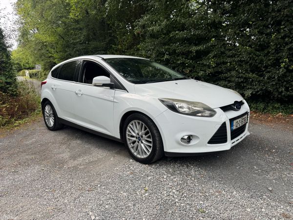 Ford Focus Hatchback, Diesel, 2012, White
