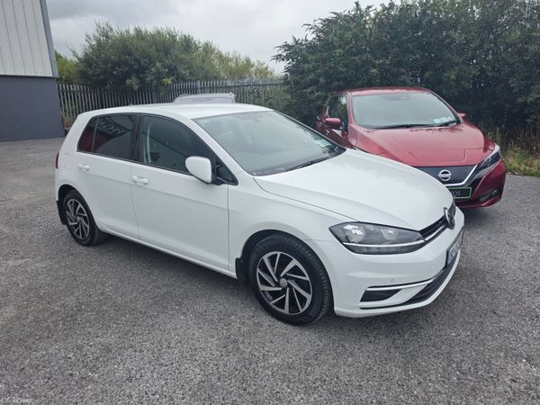 Volkswagen Golf Hatchback, Petrol, 2019, White