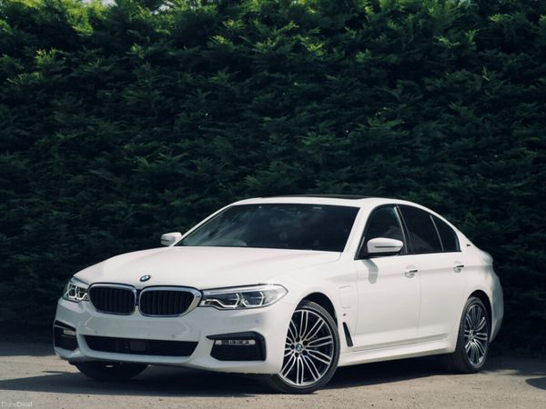 BMW 5-Series Saloon, Petrol Hybrid, 2017, White