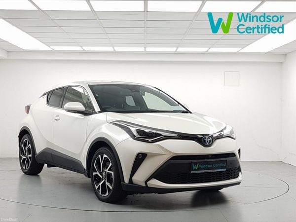 Toyota C-HR SUV, Petrol Hybrid, 2021, White
