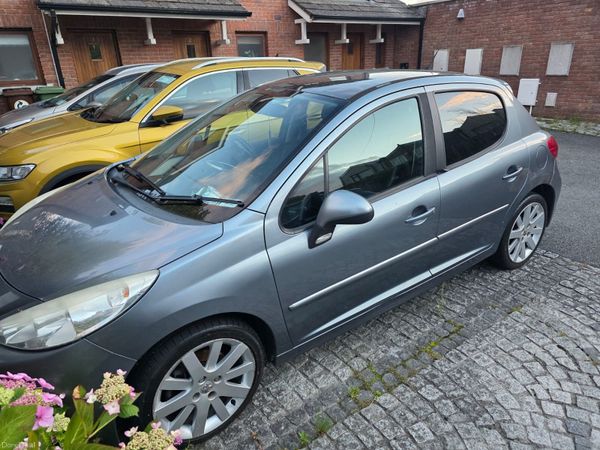 Peugeot 207 Hatchback, Petrol, 2011, Grey