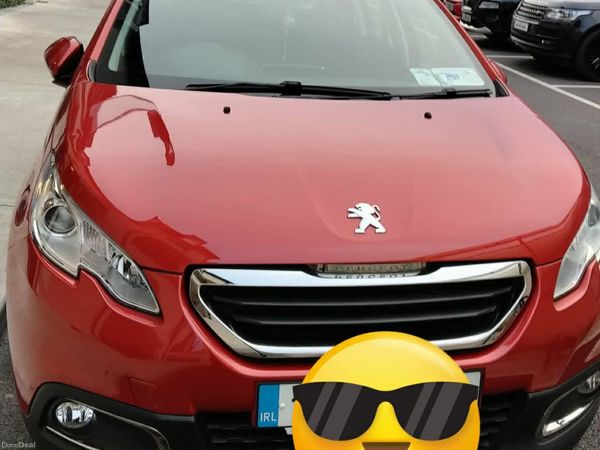 Peugeot 2008 SUV, Petrol, 2016, Red