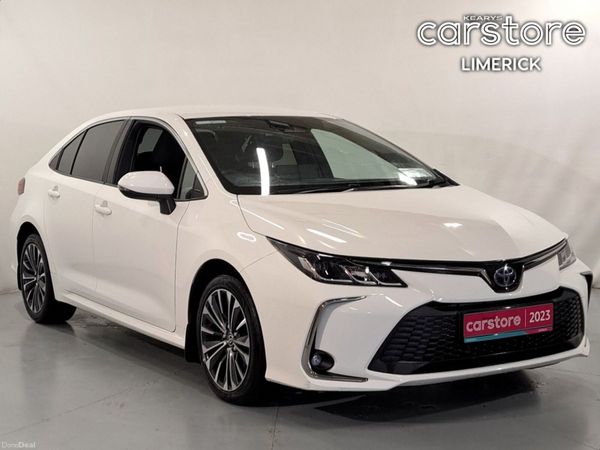 Toyota Corolla Saloon, Petrol Hybrid, 2023, White