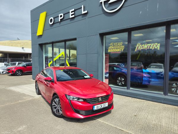 Peugeot 508 Hatchback, Diesel, 2019, Red
