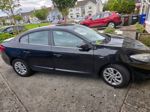 Renault Fluence Saloon, Diesel, 2015, Black