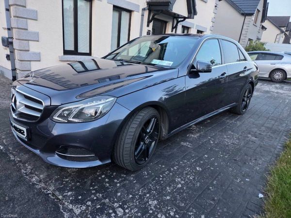 Mercedes-Benz E-Class Saloon, Diesel, 2016, Blue