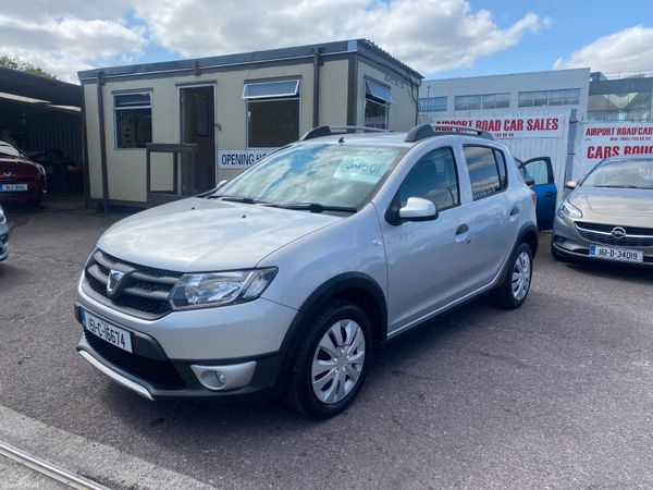 Dacia Sandero Stepway Hatchback, Petrol, 2015, Silver