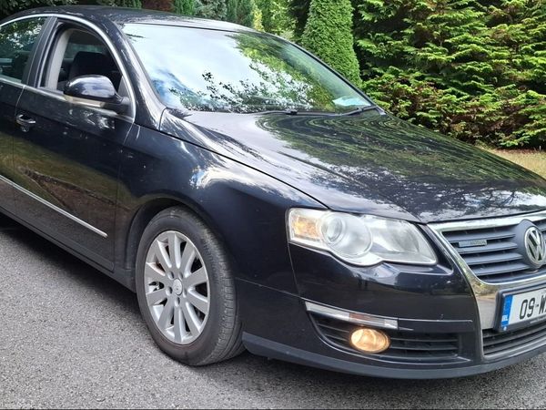 Volkswagen Passat Saloon, Diesel, 2009, Black