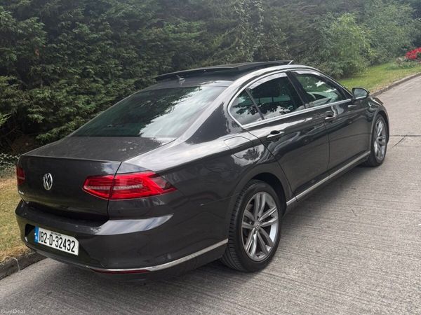 Volkswagen Passat Saloon, Diesel, 2018, Grey