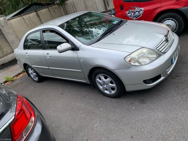 Toyota Corolla Saloon, Diesel, 2006, Silver