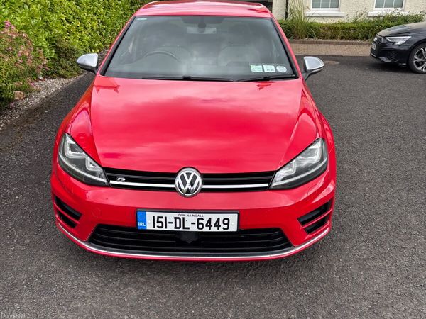 Volkswagen Golf Hatchback, Petrol, 2015, Red