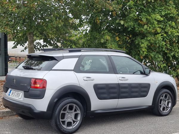 Citroen C4 Cactus Hatchback, Diesel, 2015, Silver