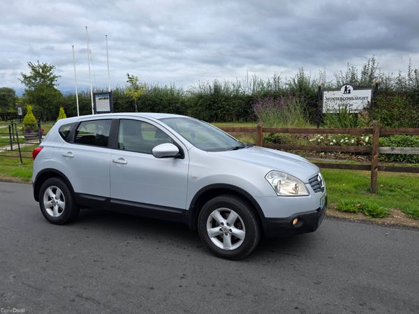 Nissan Qashqai Hatchback, Petrol, 2008, Silver