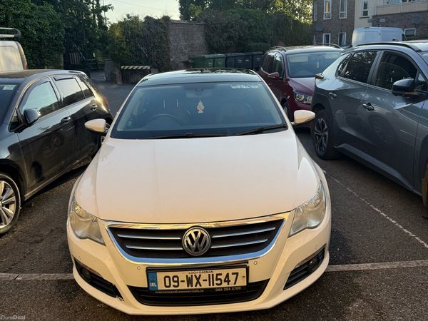 Volkswagen Passat Coupe, Diesel, 2009, White