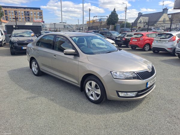 Skoda Rapid Saloon, Petrol, 2017, Yellow