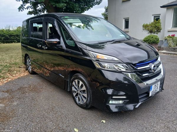 Nissan Serena MPV, Petrol, 2017, Black