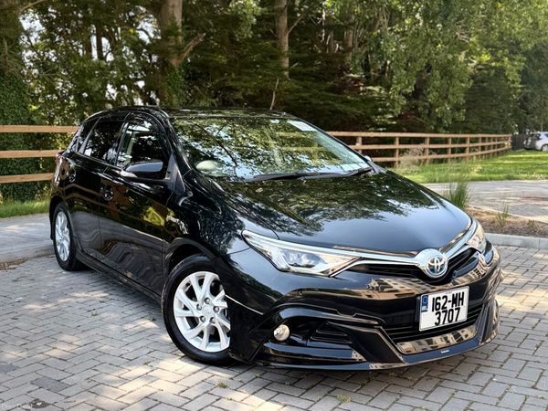 Toyota Auris Hatchback, Petrol Hybrid, 2016, Black