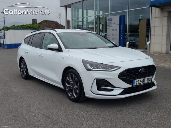 Ford Focus Estate, Petrol, 2023, White