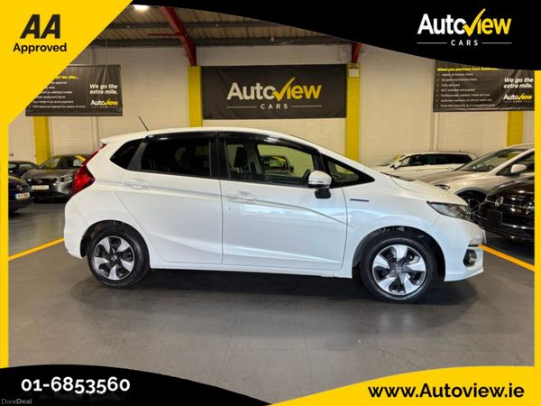 Honda Fit Hatchback, Petrol, 2019, White