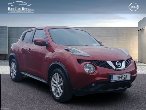 Nissan Juke SUV, Petrol, 2016, Red